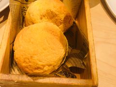 酥皮叉烧包-避风塘(百联东郊店)