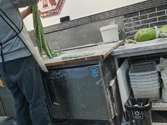 -秦君宝手擀菠菜面(金花路店)