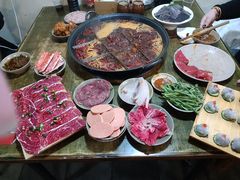 -渝嘴小老弟老火锅(华新村店)