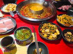 -谭鸭血老火锅(万象九宜城店)