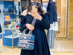 -Galleria百货店名品馆