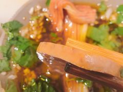 -黄潇洒老火锅(九眼桥宏济巷店)