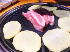 -唯成•韩国炭火烤肉 유성고기