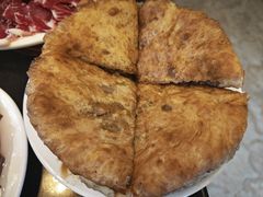 -周老三跷脚牛肉·全牛火锅(非遗传承店)