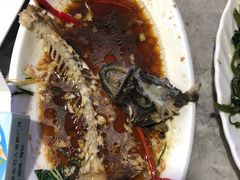 -四川小胡子海鲜(丁村万人海鲜广场店)