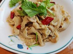 -鸽舞笙平金牌烧鸽子·融合菜(鲁谷店)