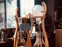 -Metal hands·铁手咖啡