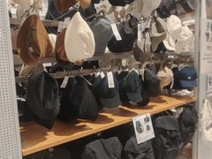 -优衣库(珠海华发商都店)