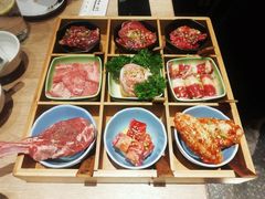 九宫格-好牛烧肉(世茂广场店)