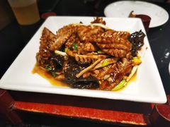 -梅飞酒家(名辉豪庭店)