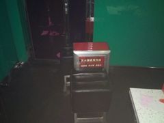 -百威KTV(恒福路店)