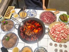 -旧街市鲜货老火锅(大光路店)