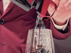 -wineapp葡萄酒餐吧(外滩金融中心店)