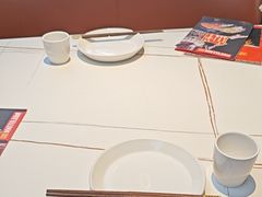 -阿瓦山寨·湘菜现炒·剁椒鱼头王(咸阳总店)