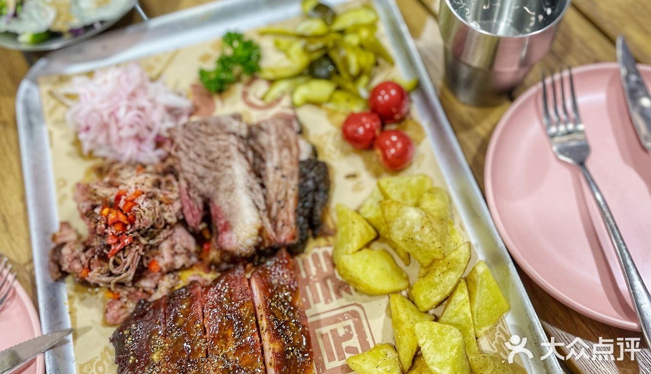 淄博｜他家最绝的必须是DIY烤肉汉堡了吧🍔