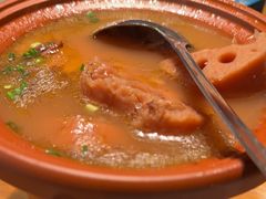 -黄泥岗·地道湖北菜(奥特莱斯店)