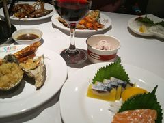 -领鲜活海鲜榴莲自助火锅(东门店)