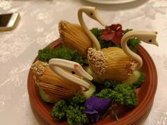 天鹅酥-酌宴府The China Club·广州万富希尔顿酒店(云城东路店)