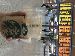 星巴克(浦东机场T2店)-星巴克(浦东机场T2到达店)