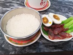 咸蛋腊味饭-益寿炖品店