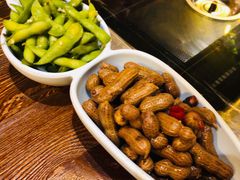 蒜香毛豆-小俩口烧烤东北菜(双井店)