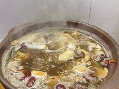 -威邵鸡煲(西华路总店)