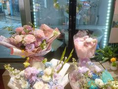 -谷莠子花艺·气球派对·绿植造景·花艺沙龙(金光华广场店)