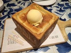 面包诱惑-绿茶餐厅(王府井永宁门店)