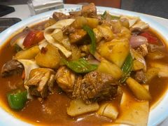 -撒拉人家.酸菜牦牛肉火锅