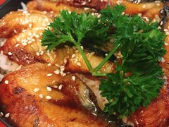 双层鳗鱼饭-沼津港渔市(宏伊国际广场店)