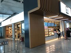 门面-奈雪的茶(深圳北站店)