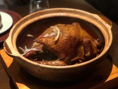 砂锅神仙鸡-湖滨28中餐厅·西湖宴·杭州君悦酒店