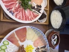 -桥香园云南过桥米线(红龙井店)