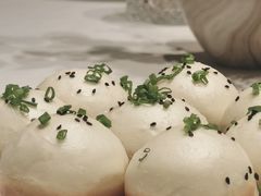 生煎馒头-屋里厢上海菜馆