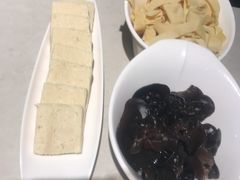 -海底捞火锅(公益西桥店)