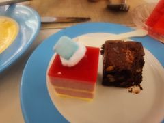 小蛋糕-帝企鹅自助餐厅•儿童岛•真企鹅(长隆企鹅酒店)