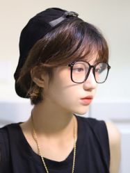 -TOP HAIR SALON