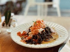 阿拉斯加蟹肉配海胆酱墨鱼汁意面-CHILLAX轻乐时(侨建·Hi City店)