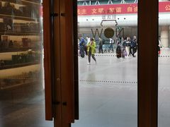 -星巴克(北京西站5号候车室)