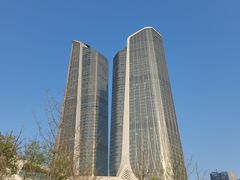 -南京眼步行桥