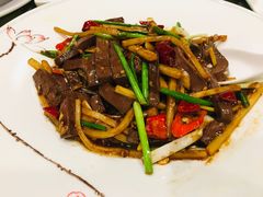 干笋炒鸭血-北京全聚德(西客站店)