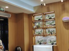 -霸王茶姬(大学城熙街店)