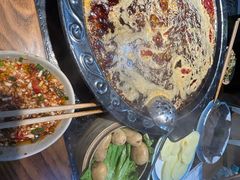 -重庆洪崖洞老火锅(音乐广场店)