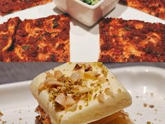 -Efes Turkish & Mediterranean Cuisine 艾菲斯餐厅(陆家嘴店)