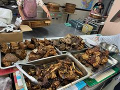 -宝羊老白家包子铺