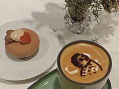 -潮一不贰·法式甜品·生日蛋糕·西式简餐(外滩店)