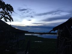 -洞里萨湖