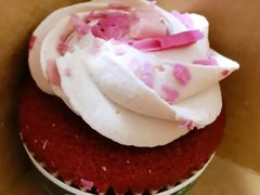 草莓杯子蛋糕-星巴克(徐州苏宁广场B1店)