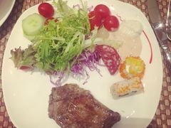 -月色西餐厅·海鲜刺身·烧烤(科学城保利郡雅酒店)