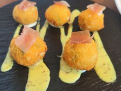 -MONICH牛排融合餐厅(和义大道购物中心店)